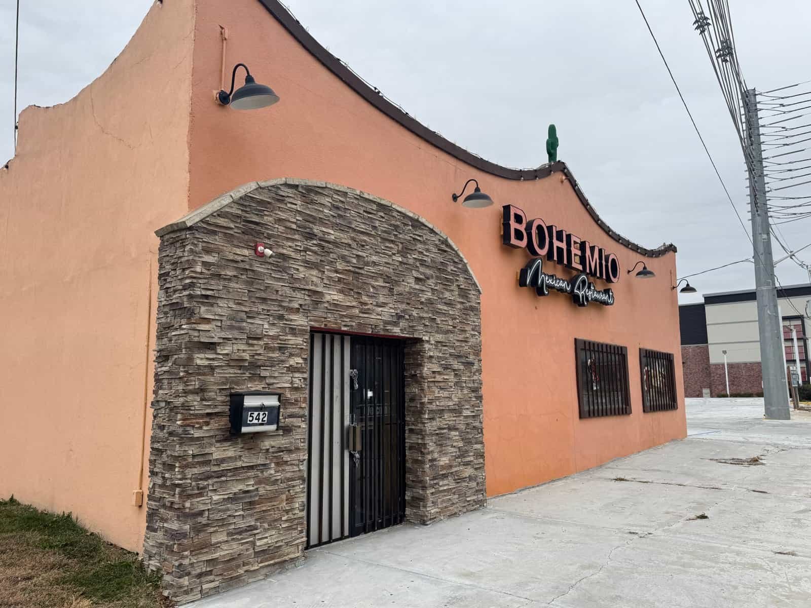 542 Southwest Blvd – Restaurant for Lease